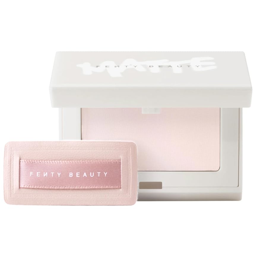 Fenty Beauty Invisimatte mini polvos compactos para acabado mate natural y control de brillo diario