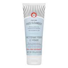 First Aid Beauty Limpiador Facial Piel Pura: limpieza suave diaria sin irritación.