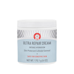 First Aid Beauty Ultra Repair Cream en bouteille pour hydrater la peau sèche.