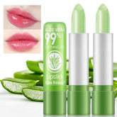 Firstfly Aloe Vera Labial: color cambia con la temperatura para un look dinámico.