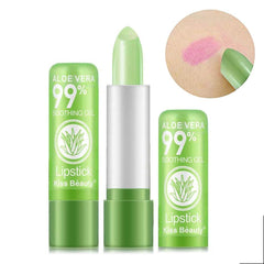 Firstfly bálsamo labial Aloe Vera hidrata y nutre los labios de forma suave.
