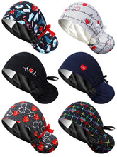 Gorro quirúrgico Floraltop con forro satinado interior para mayor confort durante turnos largos.