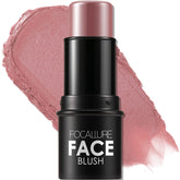 FOCALLURE Cream Blush: aplicación suave en las mejillas para un acabado natural.