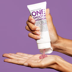 FORMULA 10.0.6 masaje exfoliante muestra la textura de gránulos para poros.