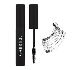 Gabriel Cosmetics Mascara Negro: volumen intenso para pestañas definidas.