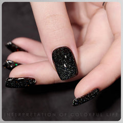 GAOY esmalte gel negro con glitter, look glam para noches.