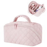 El bolso de maquillaje Generic se abre 180 grados para ver todo fácilmente.
