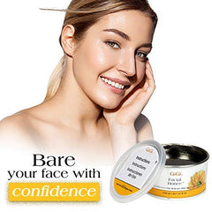 Aplicación suave de GIGI Facial Honee Wax en el rostro para depilación cómoda.