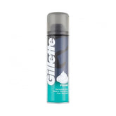 Gillette Clásica en botella, espuma suave para piel sensible y afeitado cómodo.