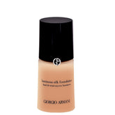 Giorgio Armani Luminous Silk Foundation en frasco, acabado satinado y tono Natural Beige 5-5