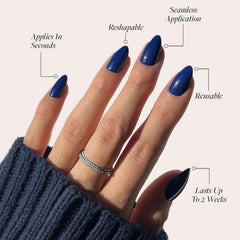 Contenido del kit Glamnetic con caja y pegamento para uñas