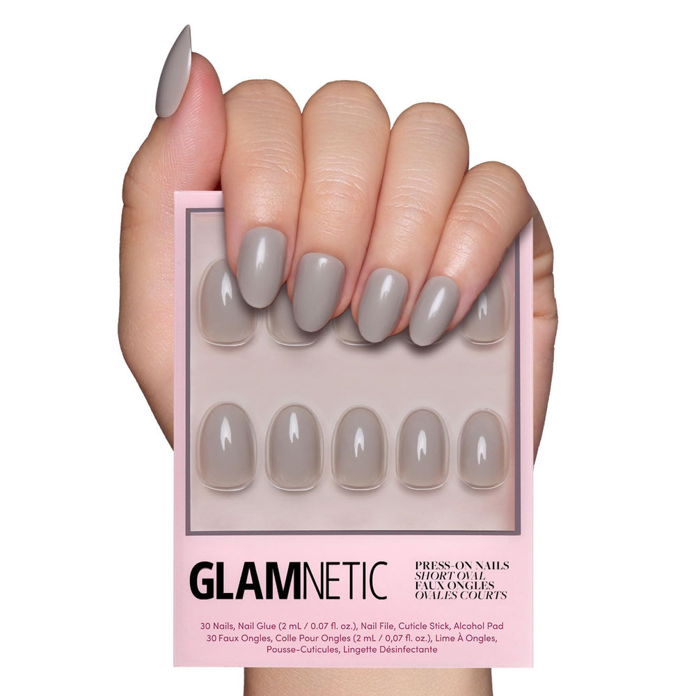 Glamnetic Uñas Gris Puro: uñas cortas ovaladas con brillo duradero para uso diario.