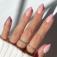 Glamnetic uñas francesas rosadas en macarones, look suave y chic
