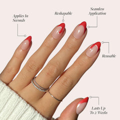 Glamnetic uñas postizas con acabado glaseado para look de temporada.