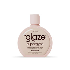 Glaze Supergloss con dispensador facilita la aplicación y aporta brillo inmediato.