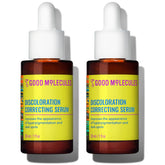 Good Molecules Suero Corrector Descoloración, dos frascos de 30 ml, enfoque en la textura suave.
