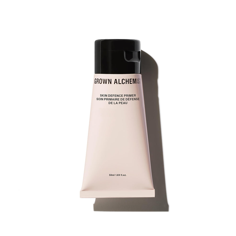 Grown Alchemist Skin Defense Primer, acabado mate suave y poros reducidos para un look libre de brillo
