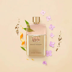 Gucci Guilty Mujer: empaque elegante y rociado suave para momentos especiales.