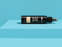 Hair Illusion: textura tipo pegamento que mantiene las fibras en su lugar.