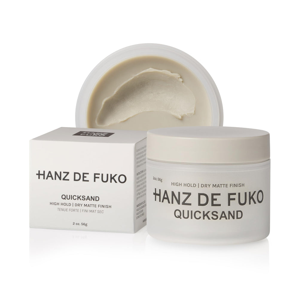 Quicksand de Hanz de Fuko, vertido desde la botella, aporta volumen ligero sin peso.