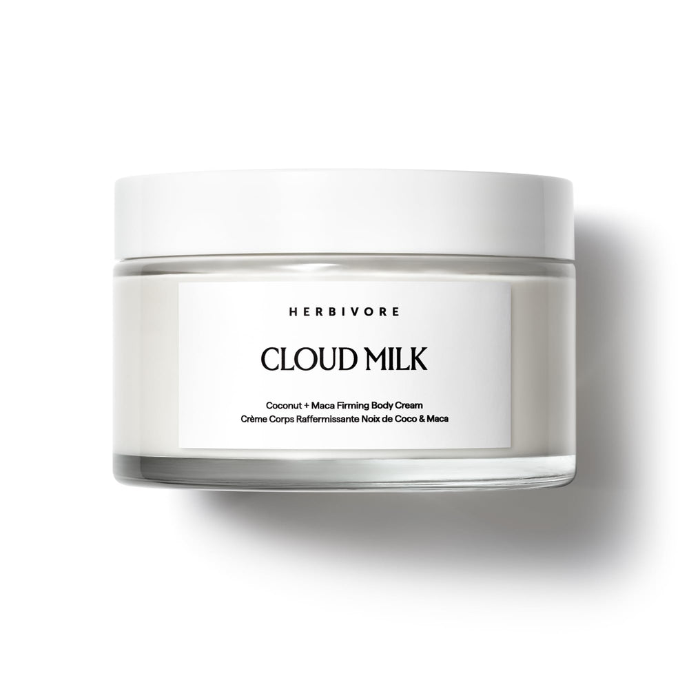 HERBIVORE Cloud Milk Coco Maca: textura nubosa para hidratación suave.