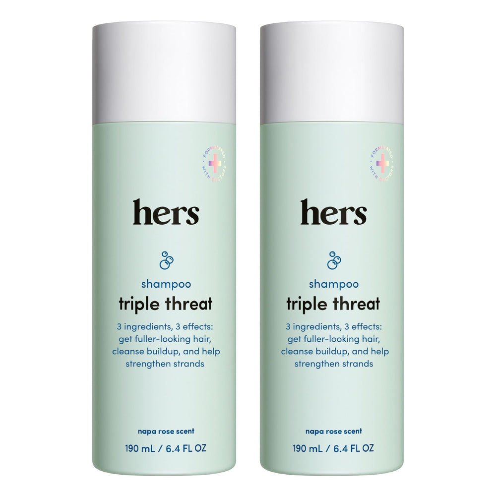 Botella de Hims & Hers Champú Amenaza Triple con aroma Napa Rose para uso diario