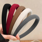 Diadema Huachi para mujer antiresbalante 70s, estilo y seguridad para cualquier look.