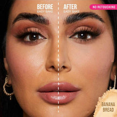 Huda aplicación suave con textura sedosa para fijar maquillaje durante horas.