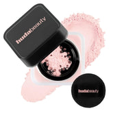 Polvos fijadores rosados Huda Mini Easy Bake, acabado mate suave