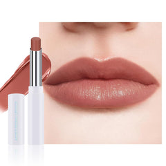 IATMOMOD Mauve Brown bálsamo hidratante con color suave para uso diario.