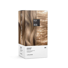 IGK Kit couleur: bouteille prête pour une application précise et professionnelle.