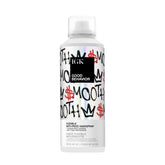 IGK Good Behavior Hairspray botella con rociador para un acabado suave y flexible