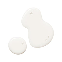 ILIA Base Face Milk Essence, textura ligera lista para capas suaves.