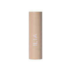 ILIA bloque de color labial bala: muestra de color para aplicar y ajustar intensidad.