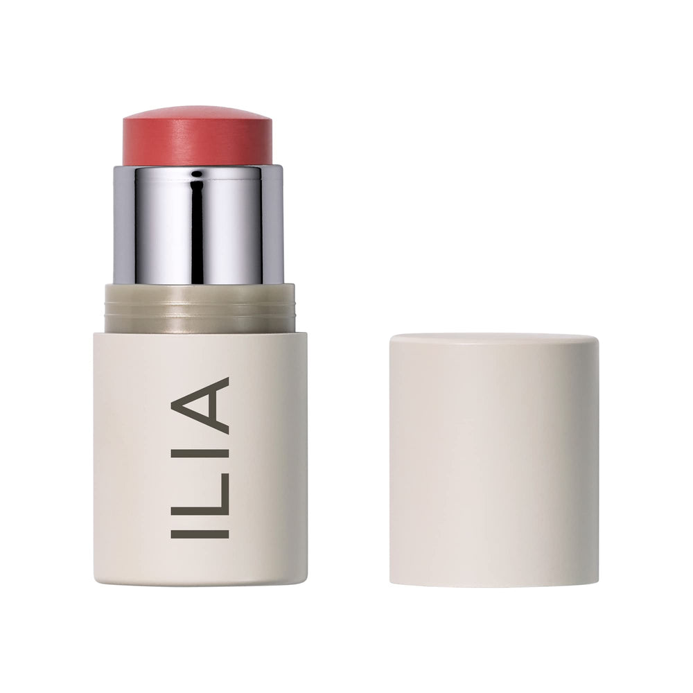 ILIA Multi-Stick color crema para labios y mejillas con acabado suave y natural.
