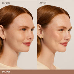 ILIA Sunshift bronceador crema ilumina la tez con acabado suave.