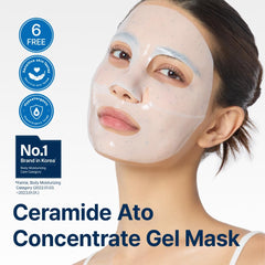 Illiyoon Ceramide Ato mascarilla en aplicación, liberación gradual de nutrientes para hidratación continua.