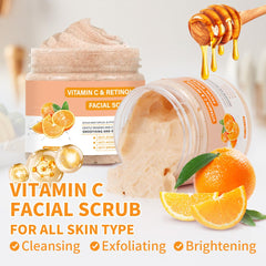 Aplicación suave del exfoliante facial con retinol de IREV.