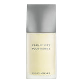 Issey Miyake L'Eau d'Issey Pour Homme, botella elegante y moderna.