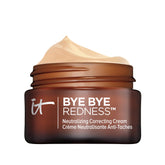 IT Cosmetics Bye Bye Redness crema correctora beige claro para tono uniforme.