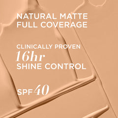 IT Cosmetics CC+ Natural Matte textura sedosa que suaviza poros visibles.