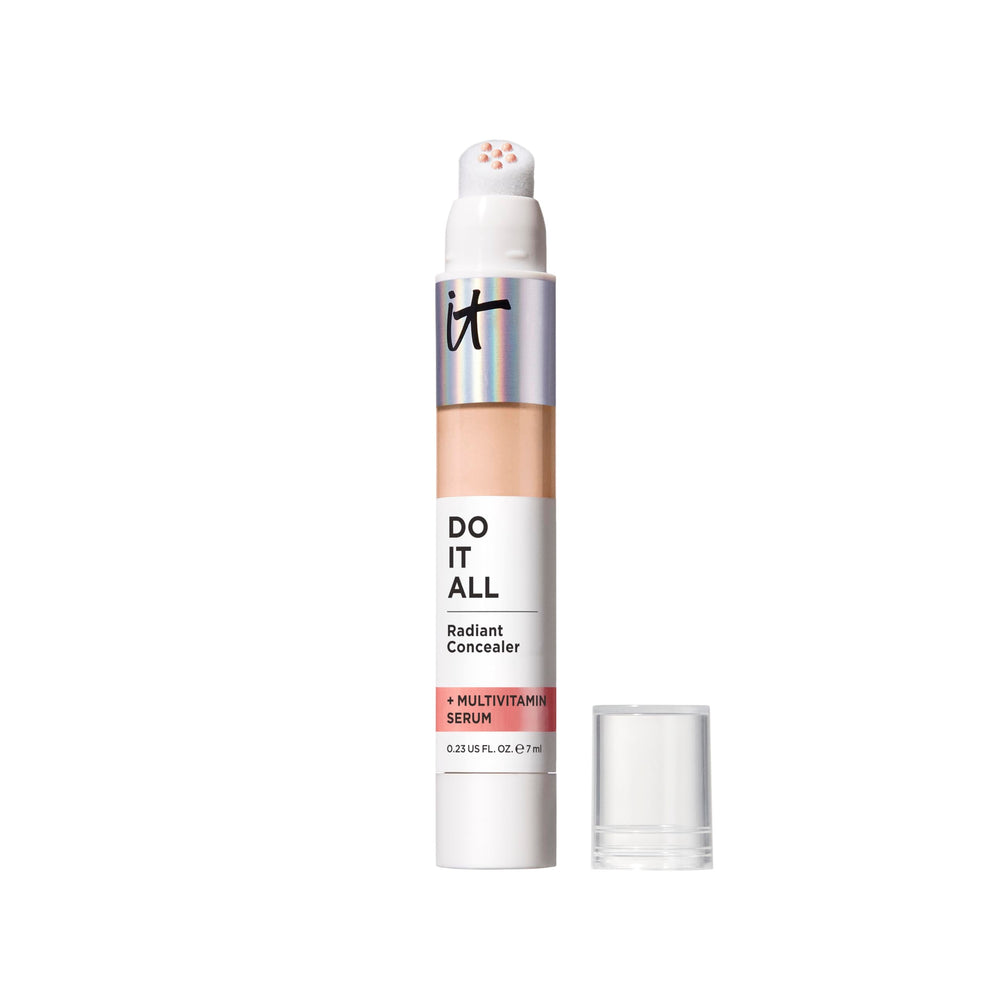 IT Cosmetics Do It All Radiant Concealer se aplica rápidamente para ojeras con cobertura suave