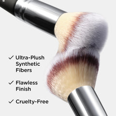 IT Cosmetics Heavenly Luxe Complexion Perfection Brush #7 para concealer con precisión.