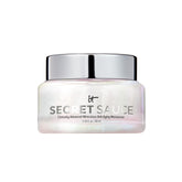 IT Cosmetics Secret Sauce – botella para hidratación suave y brillo natural.
