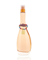 Perfume Jennifer Lopez Miami Glow en primer plano, ideal para uso diario casual.