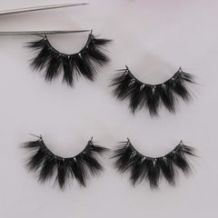 JIMIRE soft black cotton band provides comfortable, easy-to-apply lash experiences