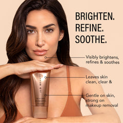 JLO BEAUTY Desmaquillante Diario: elimina maquillaje sin irritación