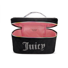 Juicy Couture diseño compacto para viaje, facilita empacar cosméticos esenciales.