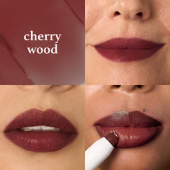 Aplicador suave facilita una capa uniforme en labios.