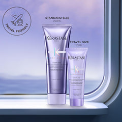 Aplicación en cabello húmedo con Kerastase Blond Absolu Cicaflash nutre y fortalece rubios.